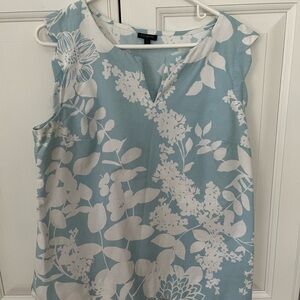 Talbots Floral Split Neck Sleeveless Top